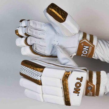 SS TON GOLDEN GUTSY CRICKET BATTING GLOVES MENS SIZE