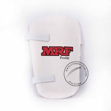 MRF Prodigy Thigpad