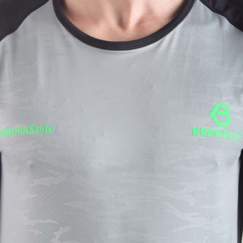 SOLID SLEEVELESS TANK