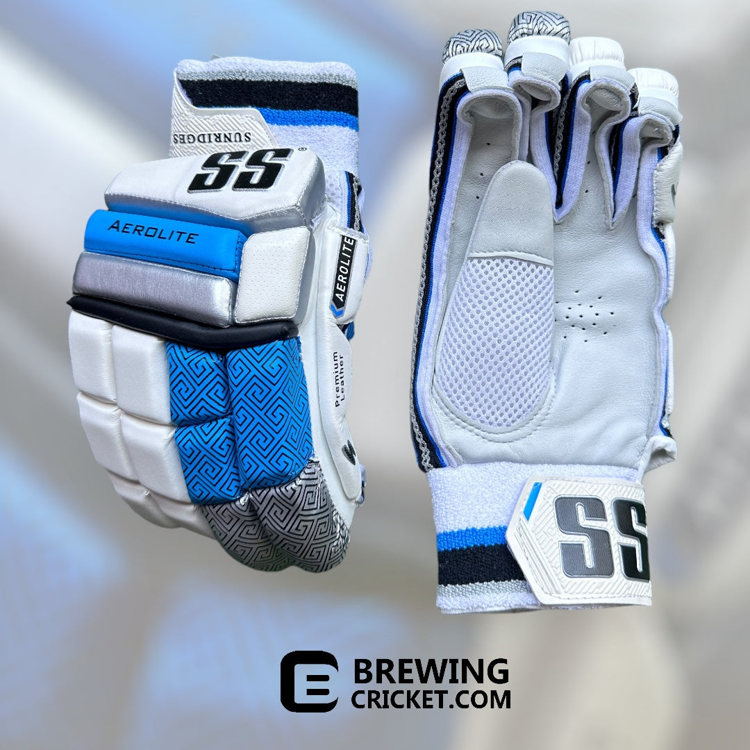 SS AeroLite - Batting Gloves