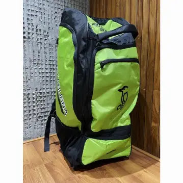 KOOKABURRA PRO 1000 DUFFLE BAG