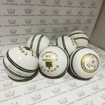 Stanford County Cricket Ball – white box of 6