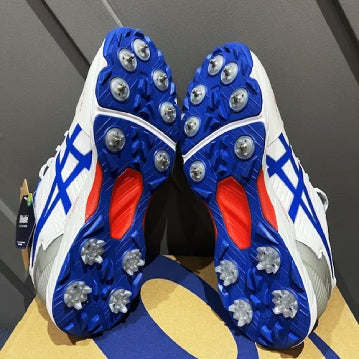 Asics 350 Not Out Spikes