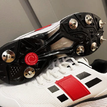GRAY NICOLLS PLAYERS GN8 CRICKET SPIKES