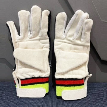 KOOKABURRA CHAMOIS PADDED WICKETKEEPING