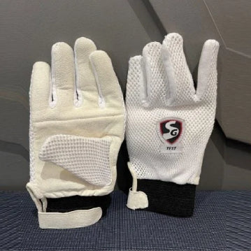 SG TEST WICKETKEEPING INNER GLOVES