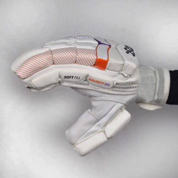 DSC KRUNCH 300 CRICKET BATTING GLOVES SIZE