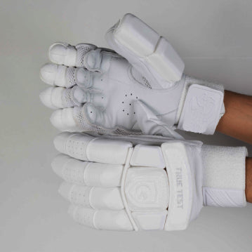 GORTONSHIRE TRUE TEST CRICKET BATTING GLOVES MENS SIZE