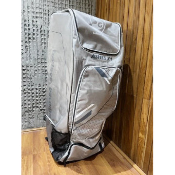 SG Ashes X1 Wheelie Duffle Kitbag