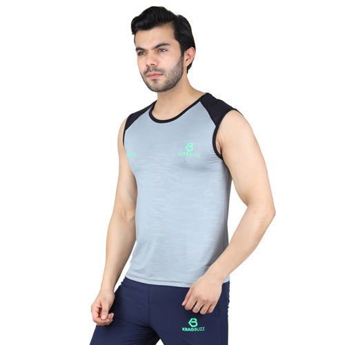 SOLID SLEEVELESS TANK