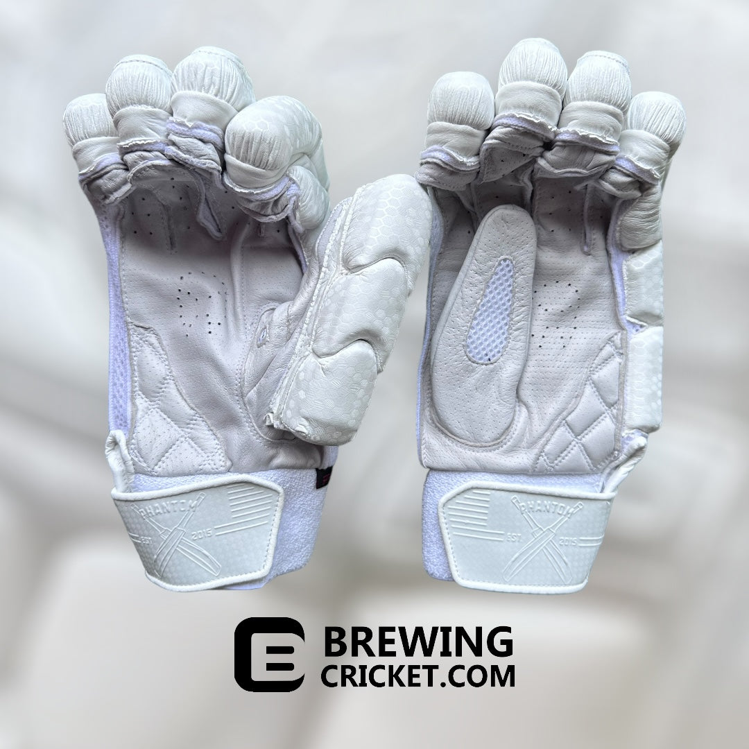 Phantom Limited White/Black/Navy - Batting Gloves