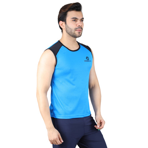 SOLID SLEEVELESS TANK