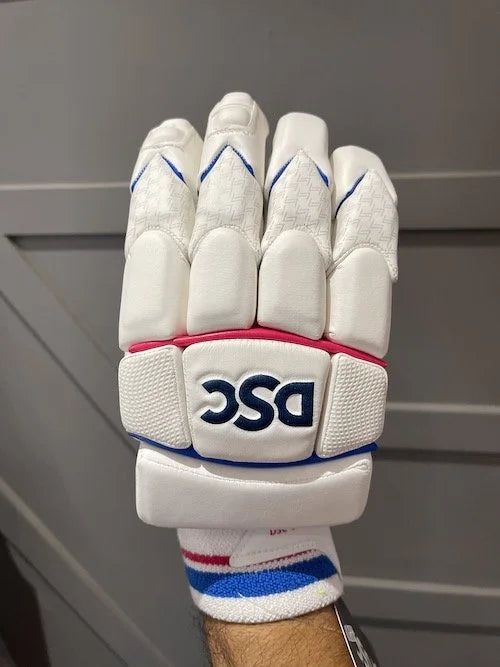 DSC SRIKE 2020 GLOVES