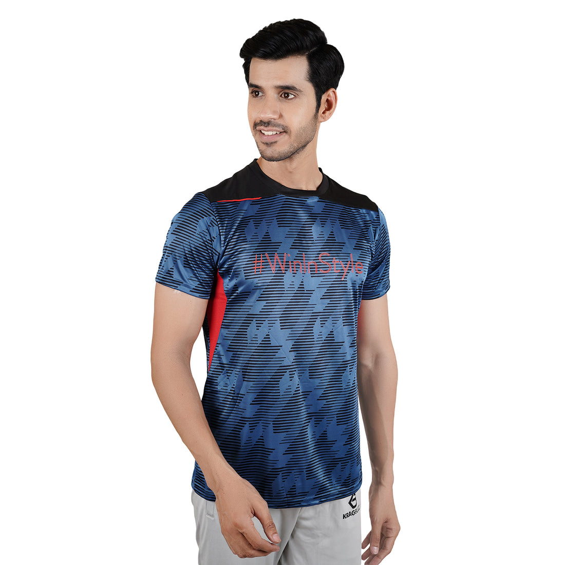 Zig Zag Round Neck