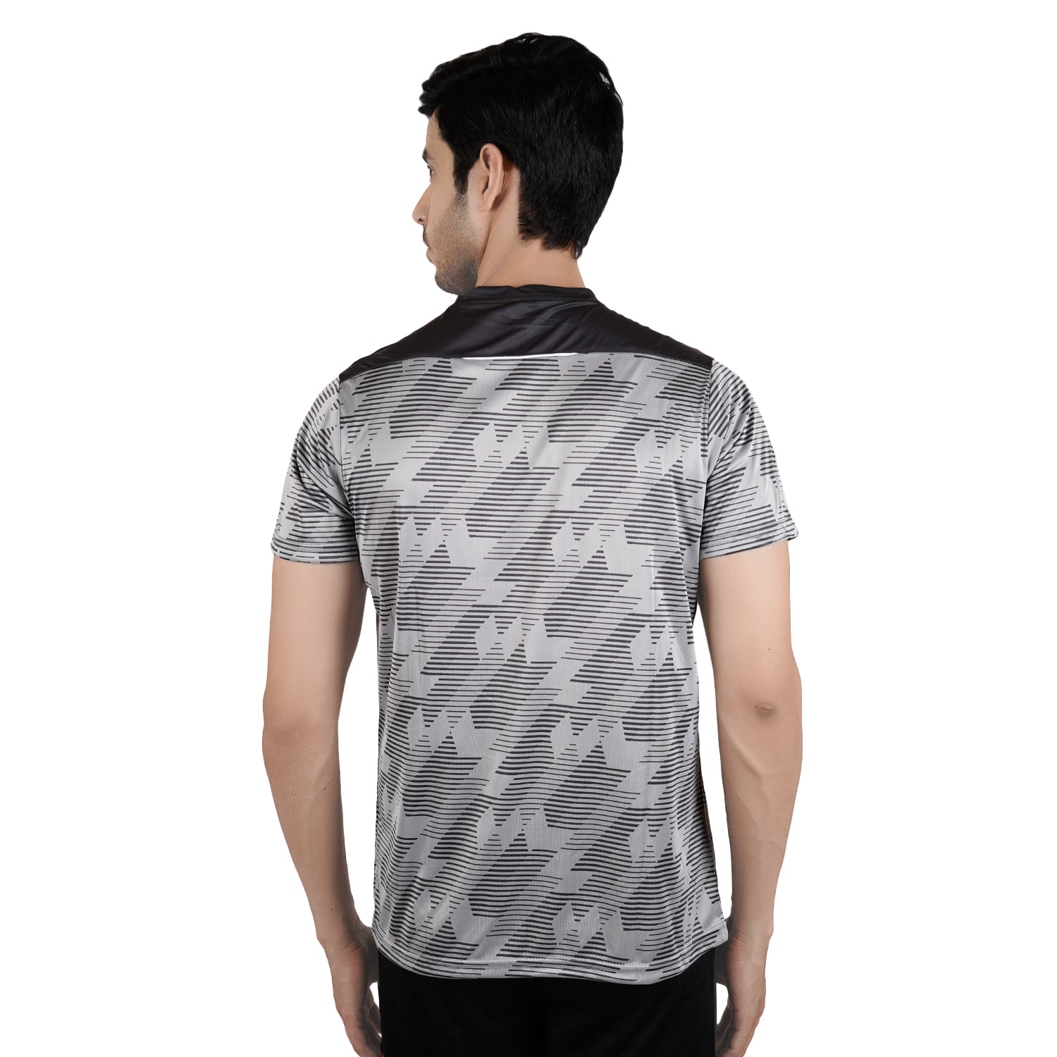 Zig Zag Round Neck