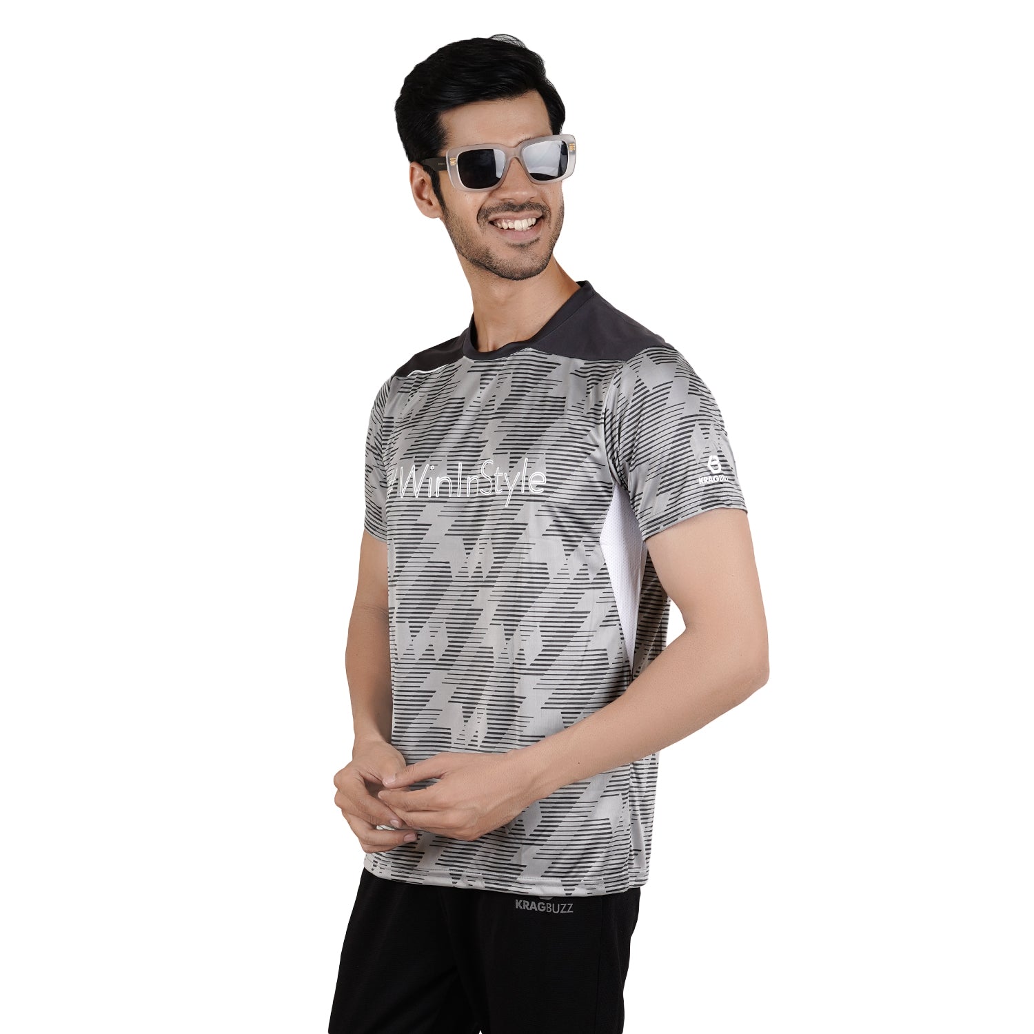 Zig Zag Round Neck