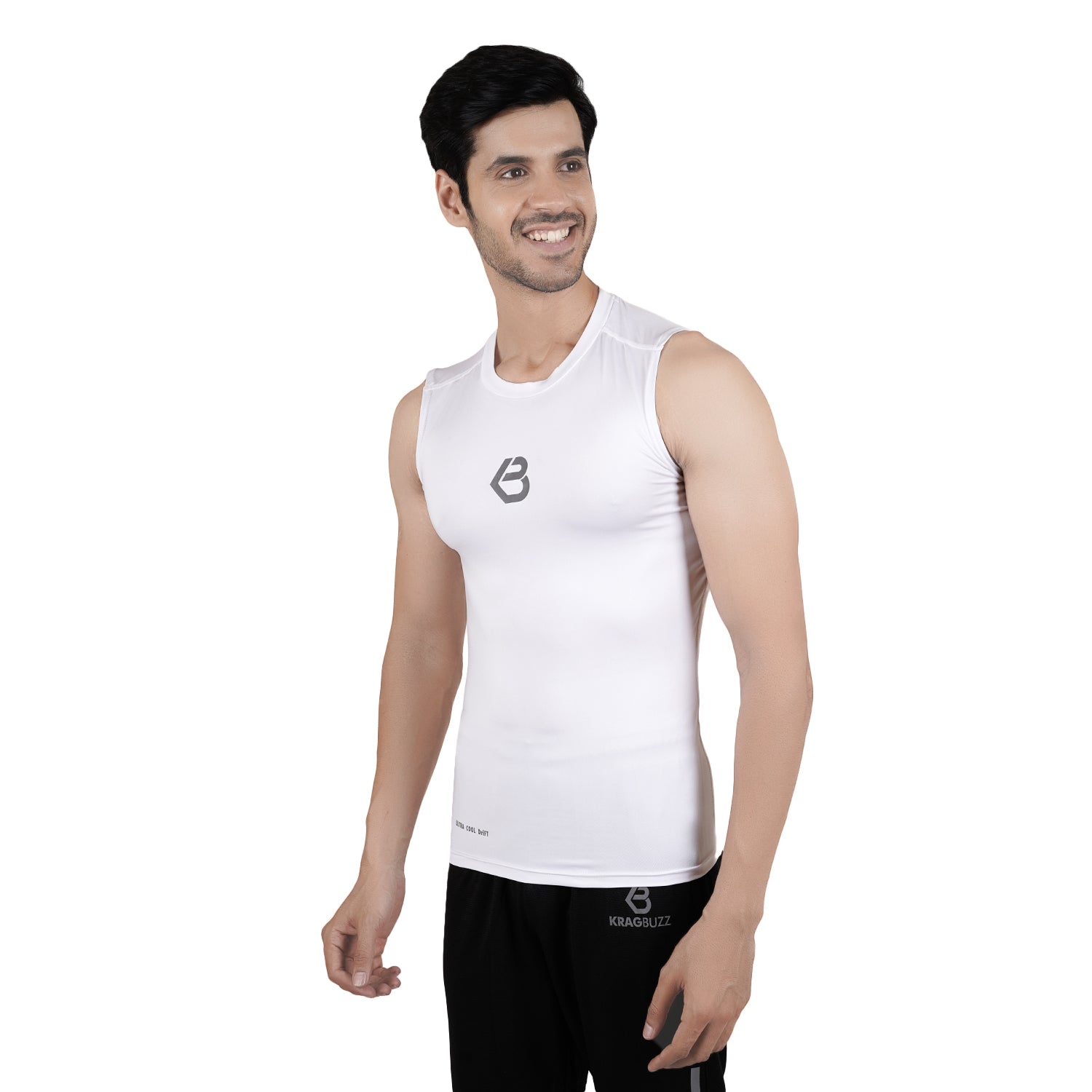 SLEEVE LESS