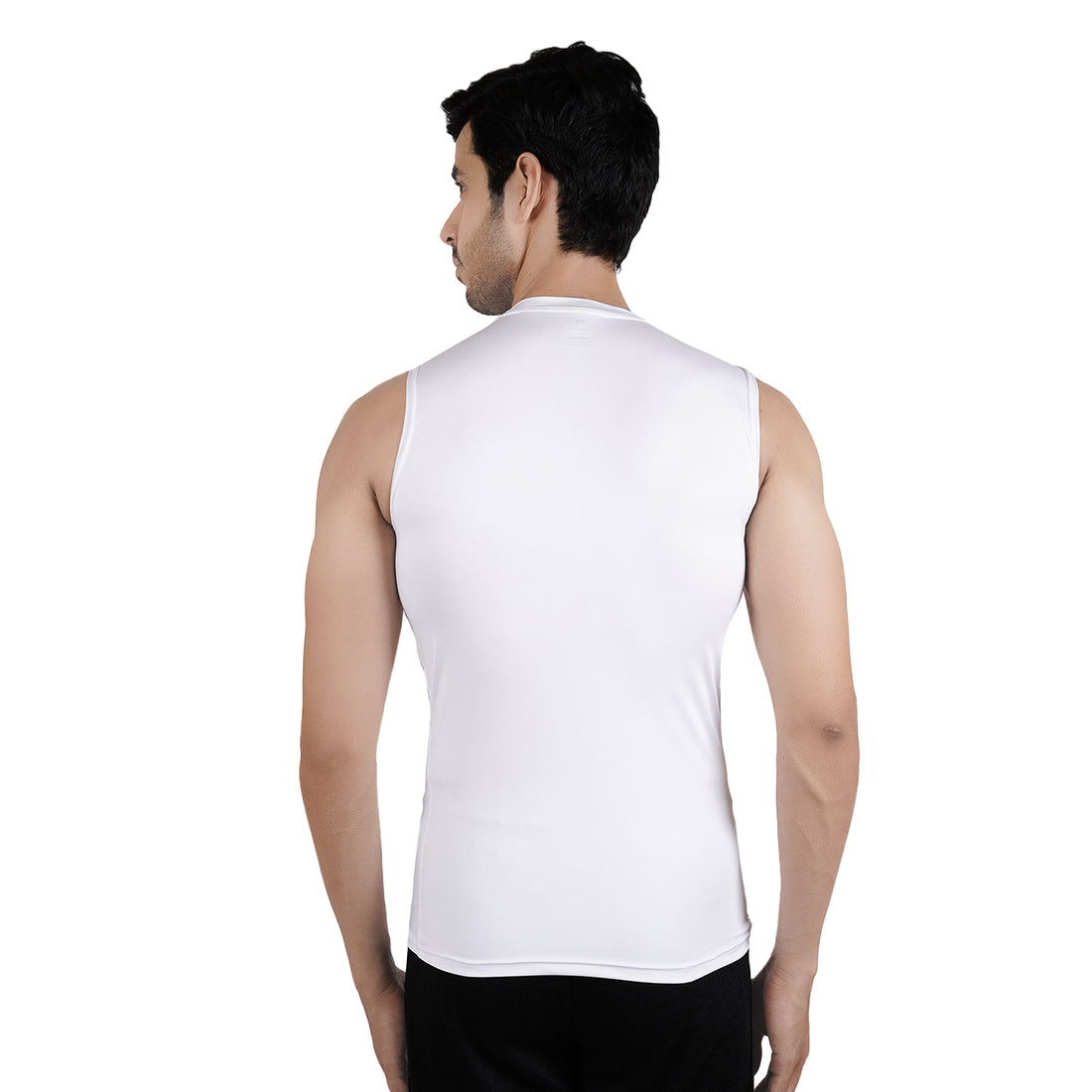 SLEEVE LESS
