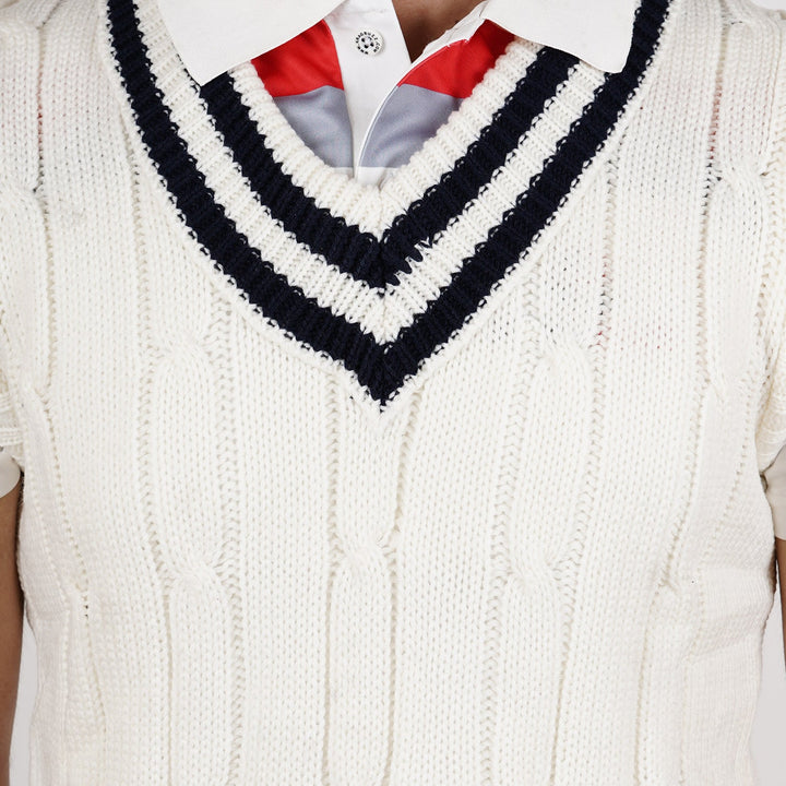 Cricket White Sweaters -kragbuzz