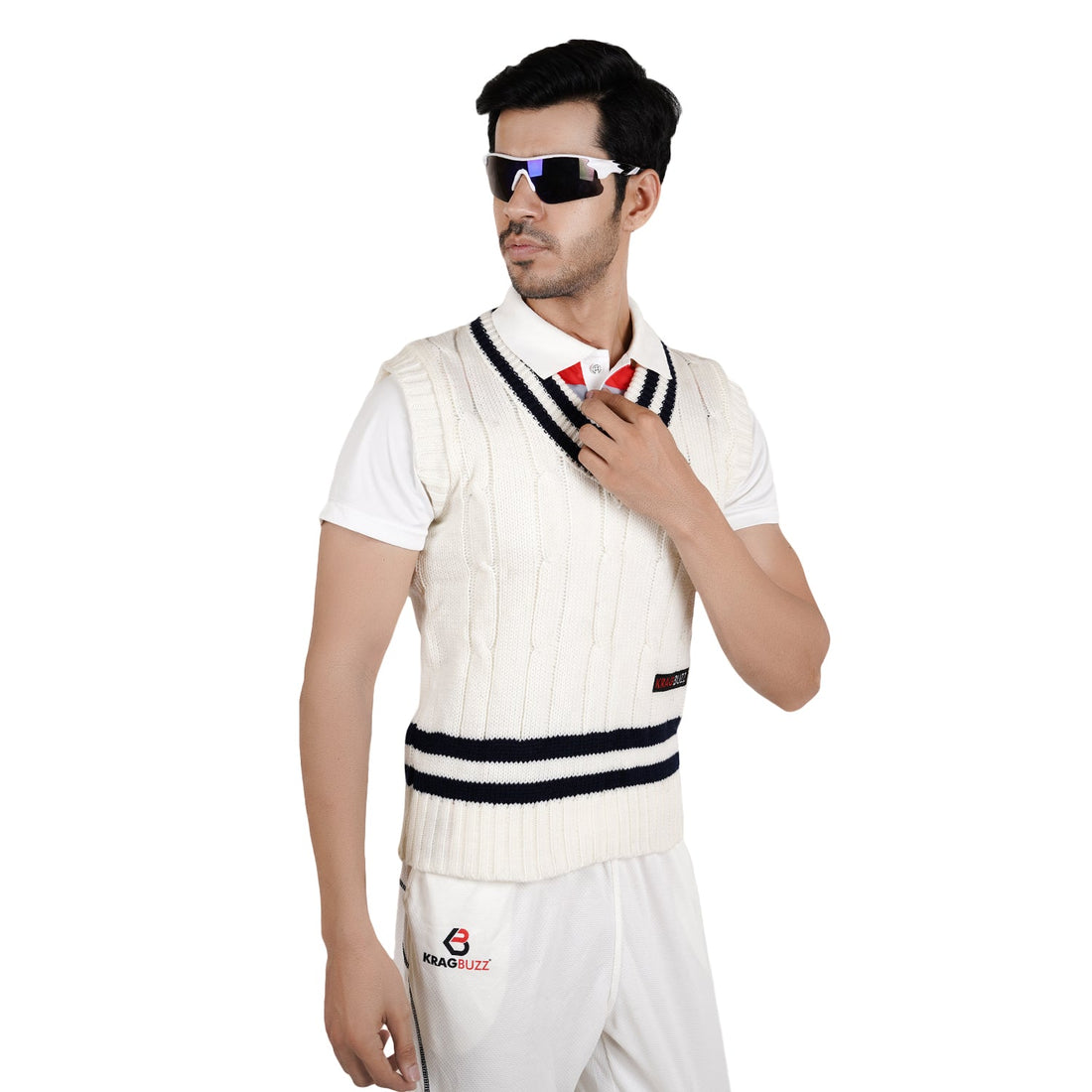 Cricket White Sweaters -kragbuzz