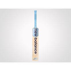 NB DC 470 KASHMIR WILLOW CRICKET BAT
