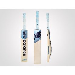 NB DC 640 ENGLISH WILLOW CRICKET BAT