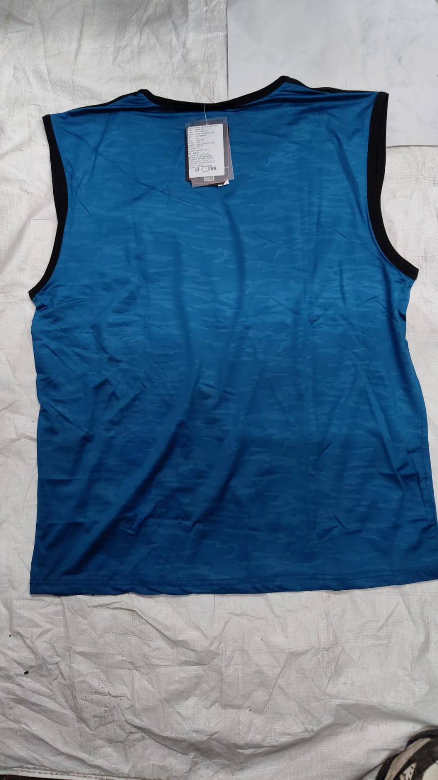 SPIDER SLEEVELESS TANK