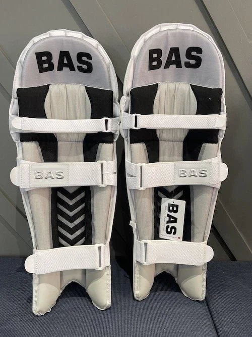 BAS VAMPIRE MILLENIUM BATTING LEGGUARD