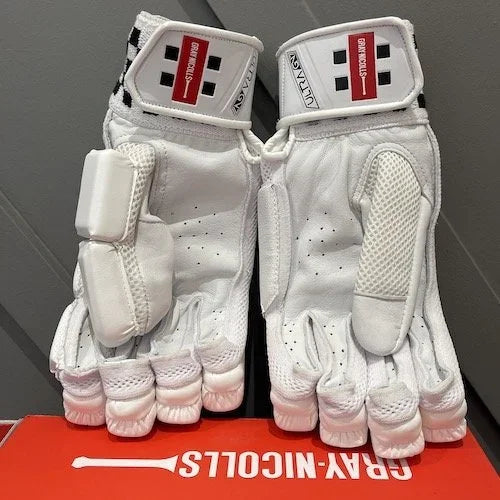 GRAY NICOLLS ULTRA GN7 BATTING GLOVES