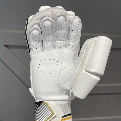 SG HP Armour Batting Gloves