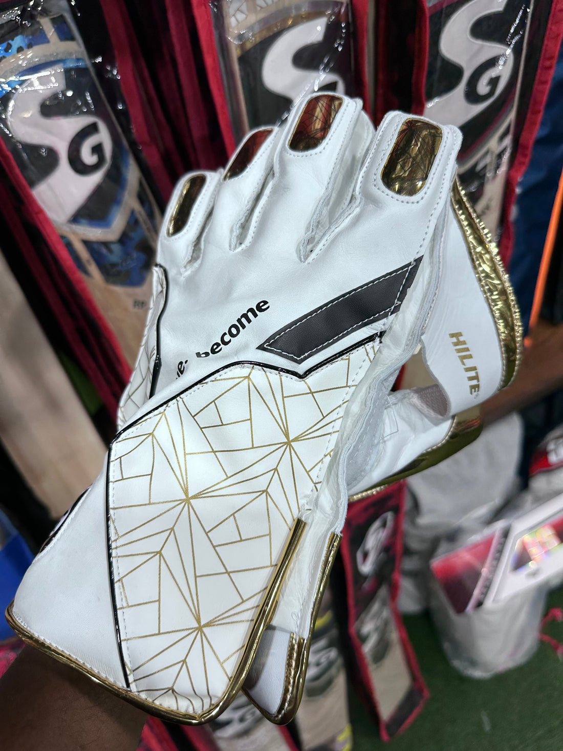 SG HiLite White - Keeping Gloves