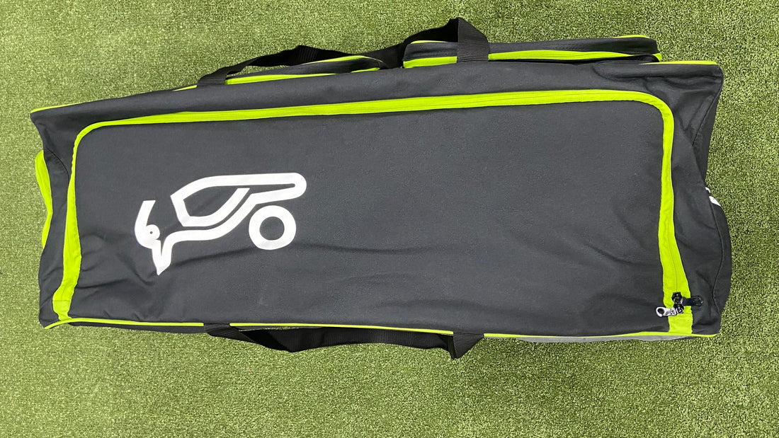 Kookaburra PRO Players - Wheelie Kit Bag