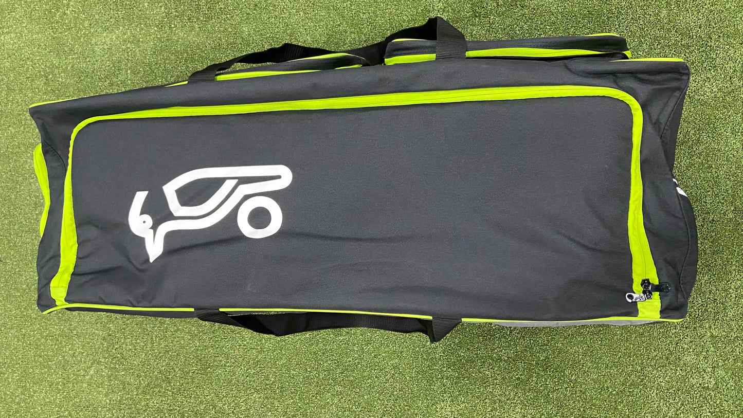 Kookaburra PRO Players - Wheelie Kit Bag