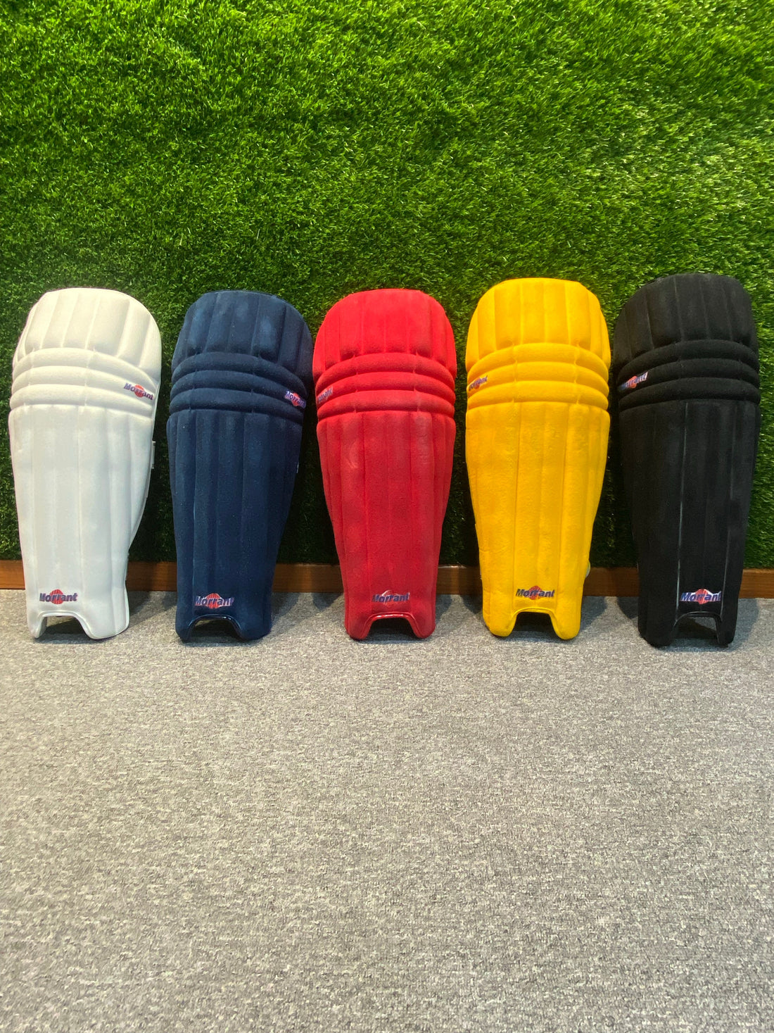 Morrant International ULTRALITE - Batting Pads