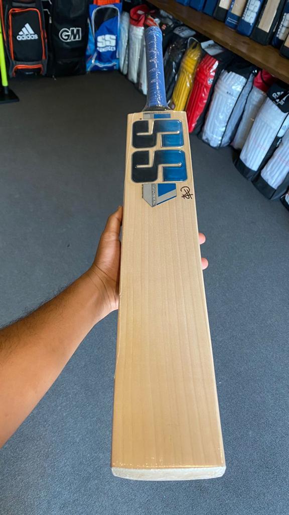 SS Pooran Players - Cricket Bat, Specials