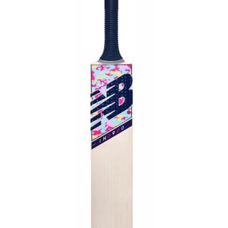New Balance IND 900 Cricket Bat
