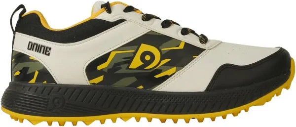 DNINE Men's Soldier Cricket Shoes