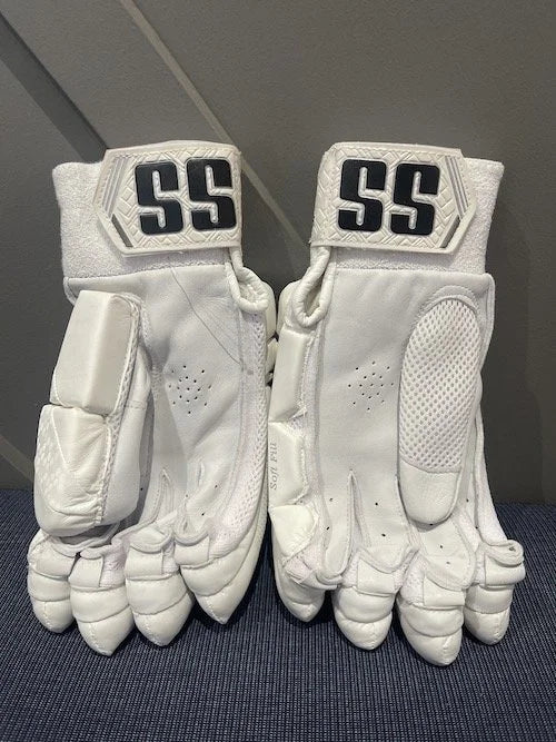 SUNRIDGES TOURNAMENT BATTING GLOVES